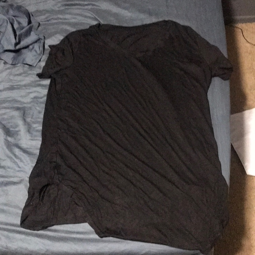 V-neck T-shirt